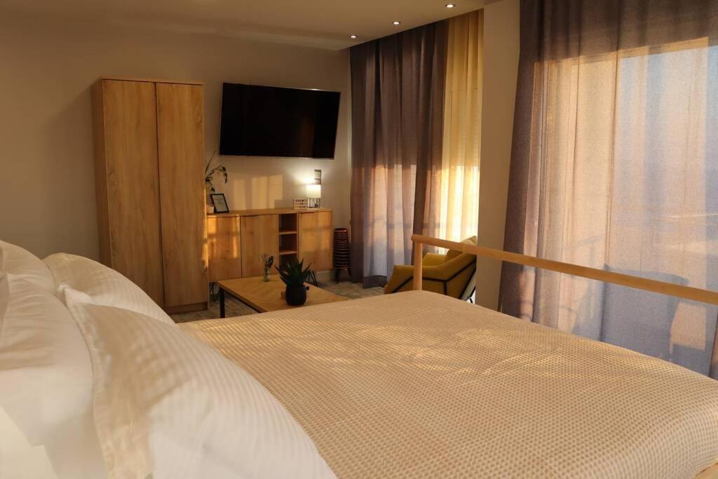 360° View Suites Cos Neápolis Extérieur photo